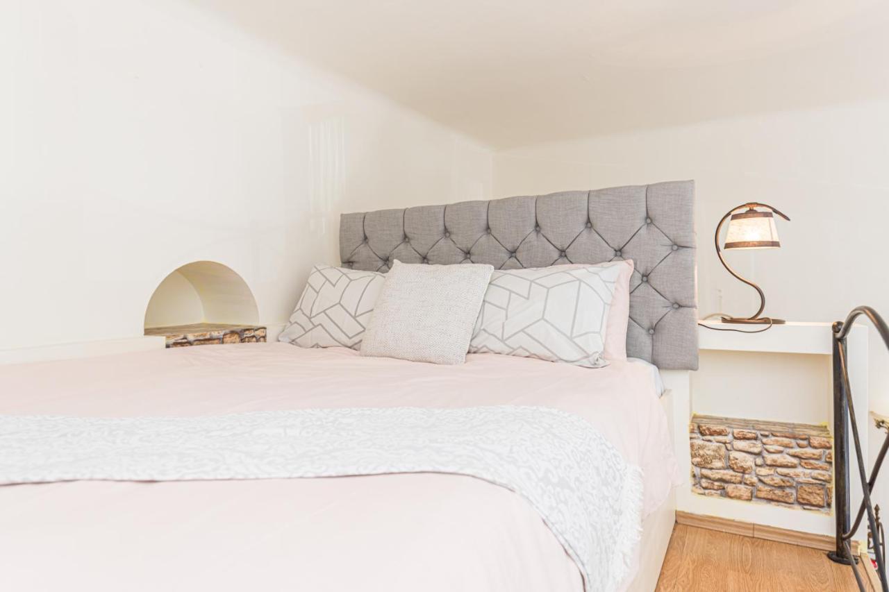 Sabin Apartments Private Parking Brasov Bagian luar foto